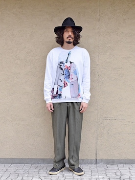 「MSGM（エムエスジーエム）のアイテム（スウェット）」を使った、Wallace & Murronさん（メンズ・180cm）の秋コーディネート