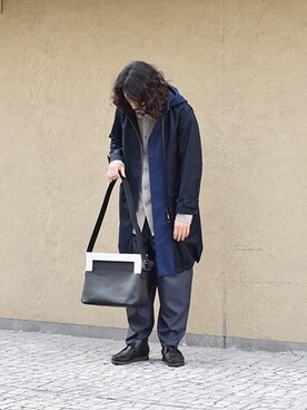 「macromauro（マクロマウロ）のアイテム」を使った、Wallace & Murronさん（メンズ・180cm）の秋コーディネート
