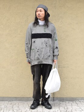 「my beautiful landlet（マイビューティフルランドレット）のアイテム（スウェット）」を使った、Wallace & Murronさん（メンズ・175cm）の春コーディネート