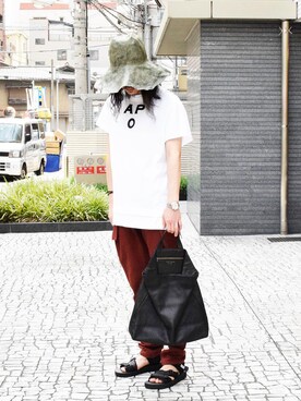「ANDREA POMPILIO（アンドレアポンピリオ）のアイテム」を使った、Wallace & Murronさん（メンズ・175cm）の夏コーディネート