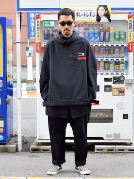 「KUBORAUM（クボラム）のアイテム」を使った、Wallace & Murronさん（メンズ・180cm）の秋コーディネート