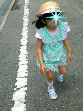 「fafa（フェフェ）のアイテム（パンツ）」を使った、アリエル＊さん（キッズ・90cm）の夏コーディネート