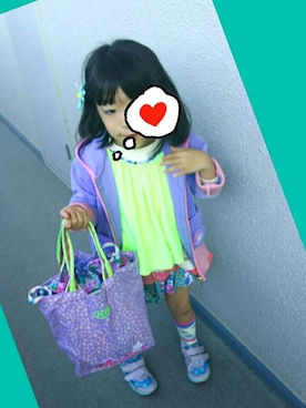 「fafa（フェフェ）のアイテム（パンツ）」を使った、アリエル＊さん（キッズ・90cm）の秋コーディネート