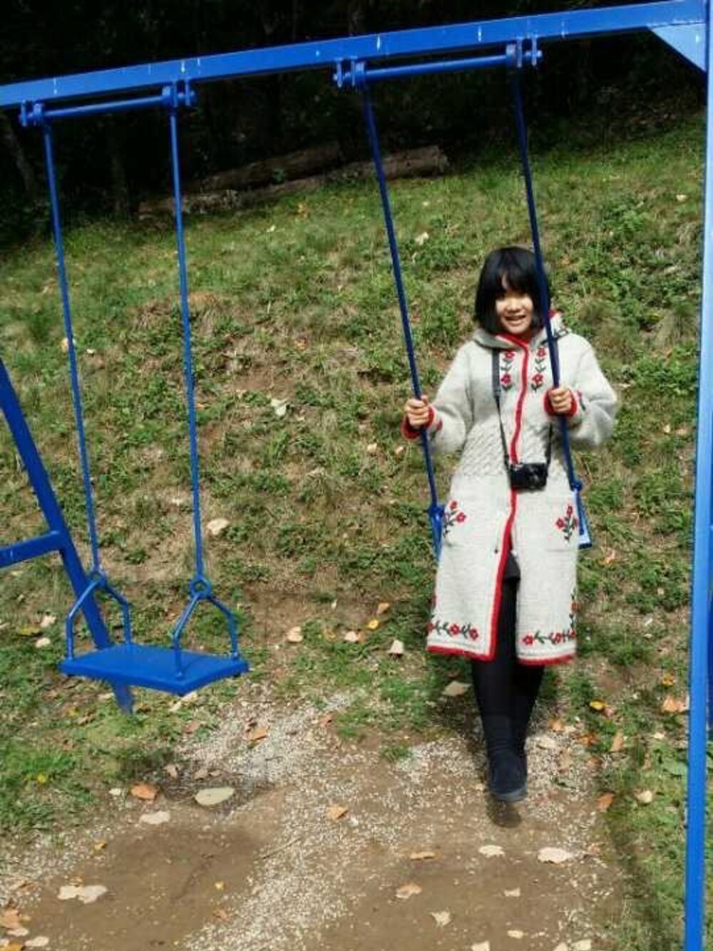 「Serbian woolのアイテム（その他アウター、シルバー系）」を使った、北部子さん（レディース・161cm）の冬コーディネートの1枚目の写真