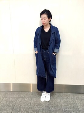 「ロングジャケット」｜「アイテム（デニムジャケット）」を使った、こばやしきえさん（レディース・168cm）の春コーディネート
