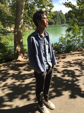 「initial（イニシャル）のアイテム（デニムジャケット）」を使った、HelmutYuehさん（メンズ・176cm）の春コーディネート