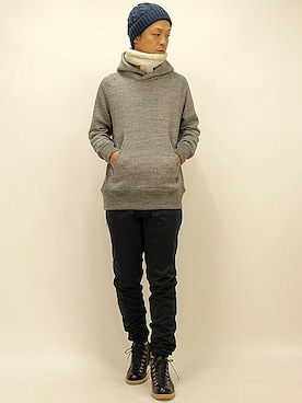 「アイテム（ネックウォーマー/スヌード）」を使った、セキさん（メンズ・180cm）の秋コーディネート