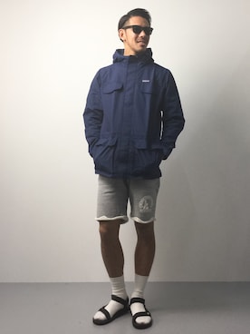 「アイテム（マウンテンパーカー、ブルー系）」を使った、ryoma nagaokaさん（メンズ・182cm）の春コーディネート