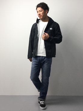 「HELLY HANSEN（ヘリーハンセン）のアイテム（ジャケット/アウター）」を使った、ryoma nagaokaさん（メンズ・182cm）の春コーディネート