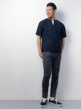 「glamb（グラム）のアイテム（パンツ）」を使った、ryoma nagaokaさん（メンズ・182cm）の春コーディネート