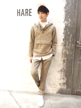 「HARE（ハレ）のダブルベルトスニーカー(HARE)（スニーカー）」を使った、藤森大輝さん（メンズ・172cm）の春コーディネート