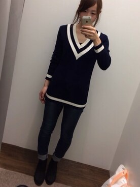 「a.v.v（アーヴェヴェ）のアイテム（ニット/セーター、ブルー系）」を使った、yuyuさん（レディース・163cm）の冬コーディネート