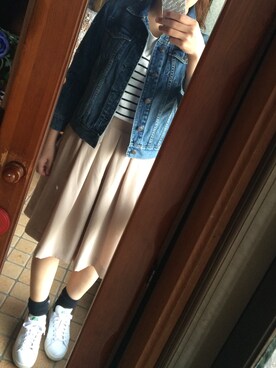 「H&M（エイチ・アンド・エム）のアイテム（Tシャツ/カットソー、ホワイト系）」を使った、yuyuさん（レディース・163cm）の春コーディネート