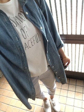 「COMME CA COMME CA COMME CA（コムサコムサコムサ）のアイテム（Tシャツ/カットソー、ホワイト系）」を使った、yuyuさん（レディース・163cm）の春コーディネート