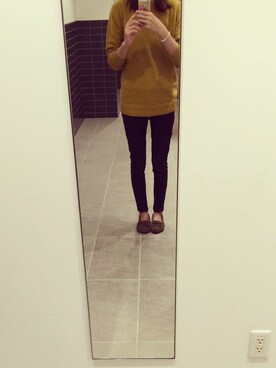 「アイテム（モカシン/デッキシューズ、グリーン系）」を使った、ちぃさん（レディース・164cm）の秋コーディネート