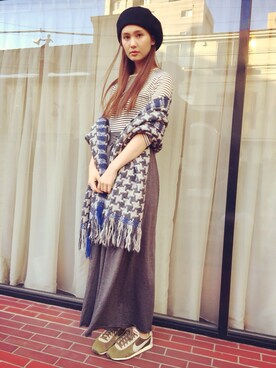 「PULETTE ボーダー カットソー（Tシャツ/カットソー、ホワイト系）」を使った、秦麻里子さん（レディース・170cm）の冬コーディネート