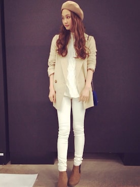 「KAMILI（カミリ）のアイテム（その他アウター）」を使った、秦麻里子さん（レディース・170cm）の春コーディネート