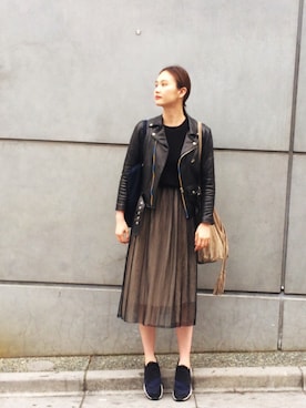 秦麻里子さん（レディース・170cm）の春コーディネート