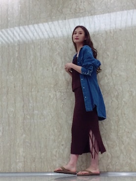 「tiit（ティート）のアイテム」を使った、秦麻里子さん（レディース・170cm）の秋コーディネート