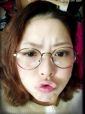 「G.Uのアイテム（メガネ、シルバー系）」を使った、shioriさん（レディース・155cm）の夏コーディネート