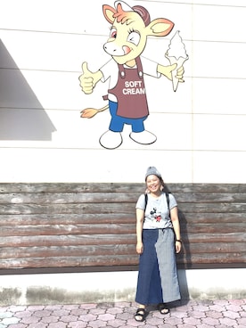 「UNIQLO（ユニクロ）のアイテム（Tシャツ/カットソー、グレー系）」を使った、shioriさん（レディース・155cm）の夏コーディネート