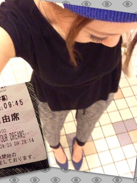 「ぺプラムトップス」｜「アイテム（ニットキャップ/ビーニー）」を使った、YUKA.さん（レディース・165cm）の秋コーディネート