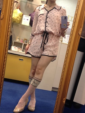 「夢展望（ユメテンボウ）のアイテム（オールインワン・サロペット）」を使った、mana*さん（レディース・145cm）の秋コーディネート