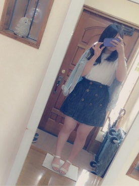 「merry jenny（メリージェニー）のアイテム（デニムジャケット）」を使った、遼子さん（レディース・158cm）の秋コーディネート