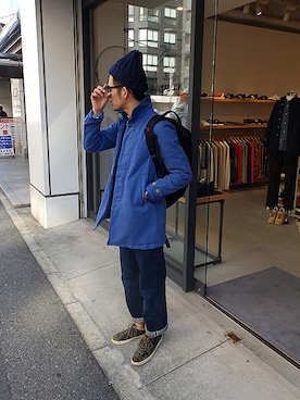 「迷彩」｜「アイテム（ステンカラーコート）」を使った、matsu_no_motoさん（メンズ・176cm）の秋コーディネート