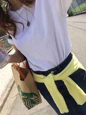 「URBAN RESEARCH（アーバンリサーチ）のアイテム（デニムスカート）」を使った、honamiさん（レディース・156cm）の春コーディネート