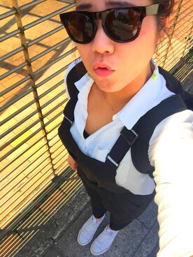 「ミスティ ウーマン(mysty woman)」｜「アイテム（サロペット/オーバーオール）」を使った、りつこさん（レディース・158cm）の春コーディネート