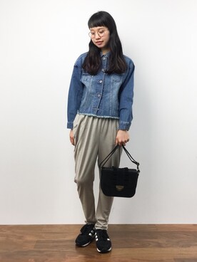 「FREE'S MART（フリーズマート）のアイテム（デニムジャケット）」を使った、hinaさん（レディース・163cm）の秋コーディネート