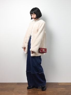 「TITTY&CO.（ティティーアンドコー）のアイテム（その他アウター）」を使った、hinaさん（レディース・163cm）の秋コーディネート