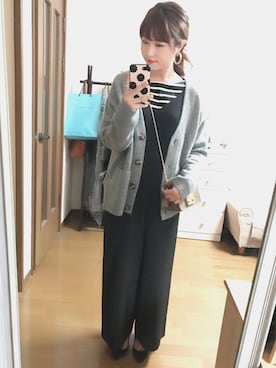 「ADAM ET ROPE'（アダムエロペ）のアイテム（サロペット/オーバーオール）」を使った、akaa*さん（レディース・159cm）の秋コーディネート