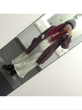 「ROLLING CRADLE（ローリングクレイドル）のアイテム（シャツ/ブラウス、レッド系）」を使った、ひ みさん（レディース・160cm）の冬コーディネート