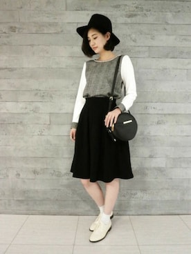 「アクセント」｜「アイテム（帽子）」を使った、OGATAさん（レディース・165cm）の秋コーディネート