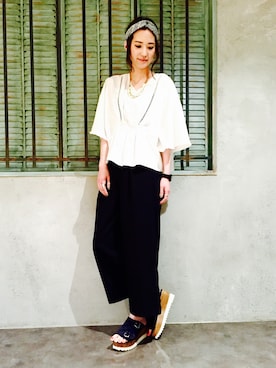 「アイテム（ネックレス）」を使った、OGATAさん（レディース・164cm）の春コーディネート