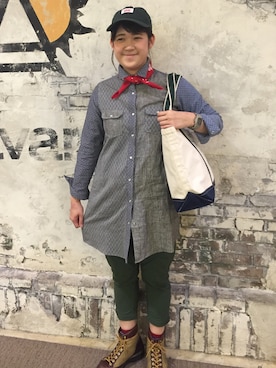 「Danner（ダナー）のアイテム（シューズ）」を使った、えのちゃんさん（レディース・165cm）の冬コーディネート