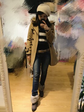 「DIESEL（ディーゼル）のアイテム（デニムパンツ、ブルー系）」を使った、CHUU_Uさん（レディース・164cm）の冬コーディネート