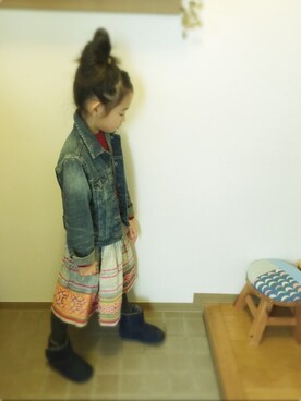 「combimini（コンビミニ）のアイテム（ニット/セーター）」を使った、yoyoさん（キッズ・120cm）の冬コーディネート