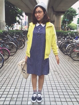 「VANS（バンズ）のアイテム（その他シューズ、ブルー系）」を使った、楊以珩 Zoey Yangさん（レディース・163cm）の春コーディネート