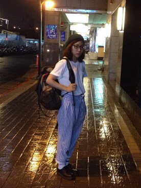 「Dr. Martens（ドクターマーチン）のdr.martens 1461（その他シューズ、ブラック系）」を使った、楊以珩 Zoey Yangさん（レディース・163cm）の春コーディネート