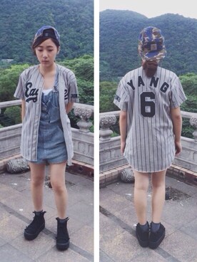 「Carhartt（カーハート）のアイテム（キャップ、ブルー系）」を使った、楊以珩 Zoey Yangさん（レディース・163cm）の夏コーディネート