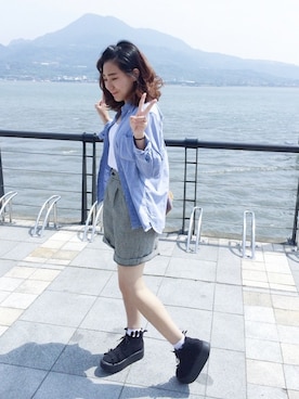 「MUJI」｜「アイテム（メッセンジャーバッグ）」を使った、楊以珩 Zoey Yangさん（レディース・163cm）の夏コーディネート