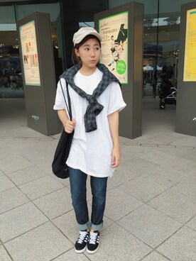 「ROUND HOUSE（ラウンドハウス）のアイテム（キャップ、ベージュ系）」を使った、楊以珩 Zoey Yangさん（レディース・163cm）の秋コーディネート