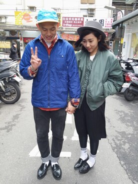 「Alpha Industries（アルファインダストリーズ）のアイテム（ミリタリージャケット、グリーン系）」を使った、楊以珩 Zoey Yangさん（レディース・163cm）の冬コーディネート