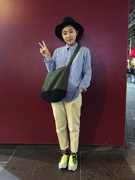 「NIKE（ナイキ）のNike footscapr（スニーカー、イエロー系）」を使った、楊以珩 Zoey Yangさん（レディース・163cm）の冬コーディネート