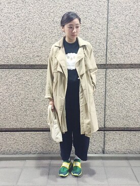「A BATHING APE（アベイシングエイプ）のアイテム（Tシャツ/カットソー、ブラック系）」を使った、楊以珩 Zoey Yangさん（レディース・163cm）の春コーディネート