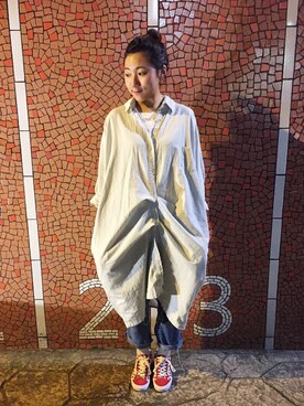 「VANS（バンズ）のアイテム（スニーカー、レッド系）」を使った、楊以珩 Zoey Yangさん（レディース・163cm）の春コーディネート