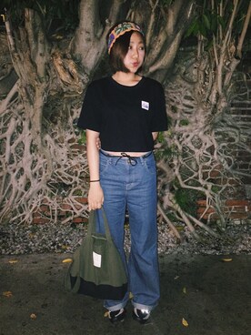 「the POOL aoyama（ザプールアオヤマ）のアイテム（ショルダーバッグ、グリーン系）」を使った、楊以珩 Zoey Yangさん（レディース・163cm）の春コーディネート